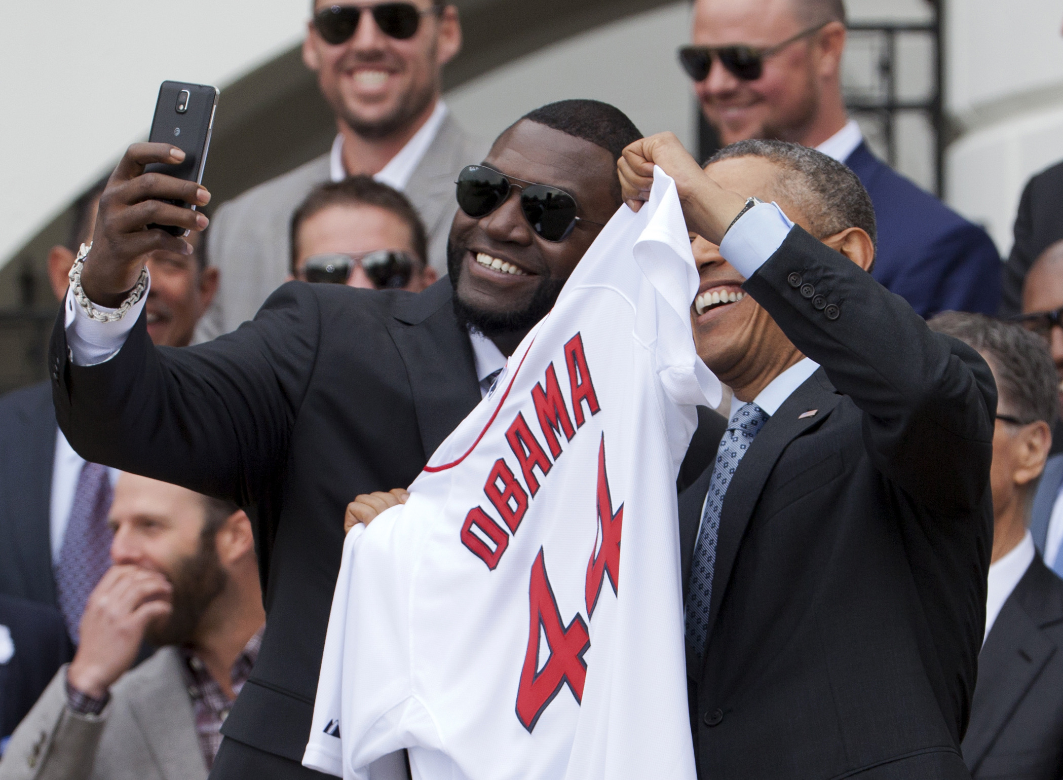 Red Sox star David Ortiz: Samsung for Obama selfies, iPhone for promoting Obamacare