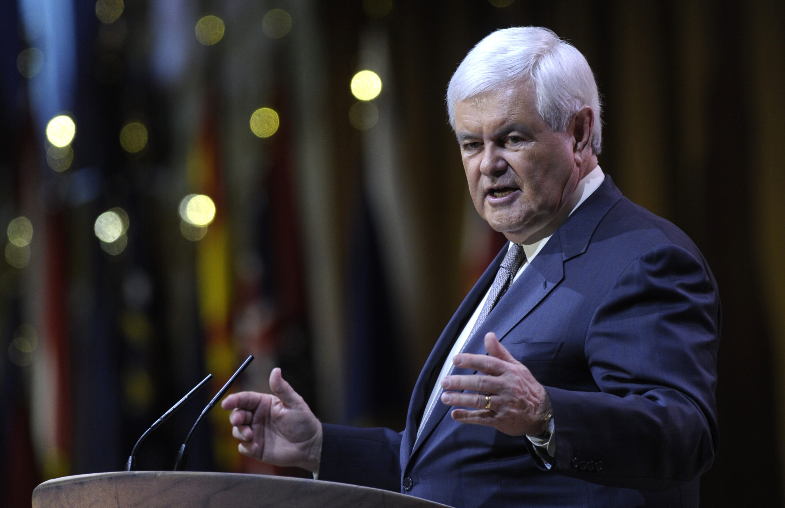 Gingrich: Clinton must be ‘darn worried’ about populist ‘tidal wave’ after Brexit