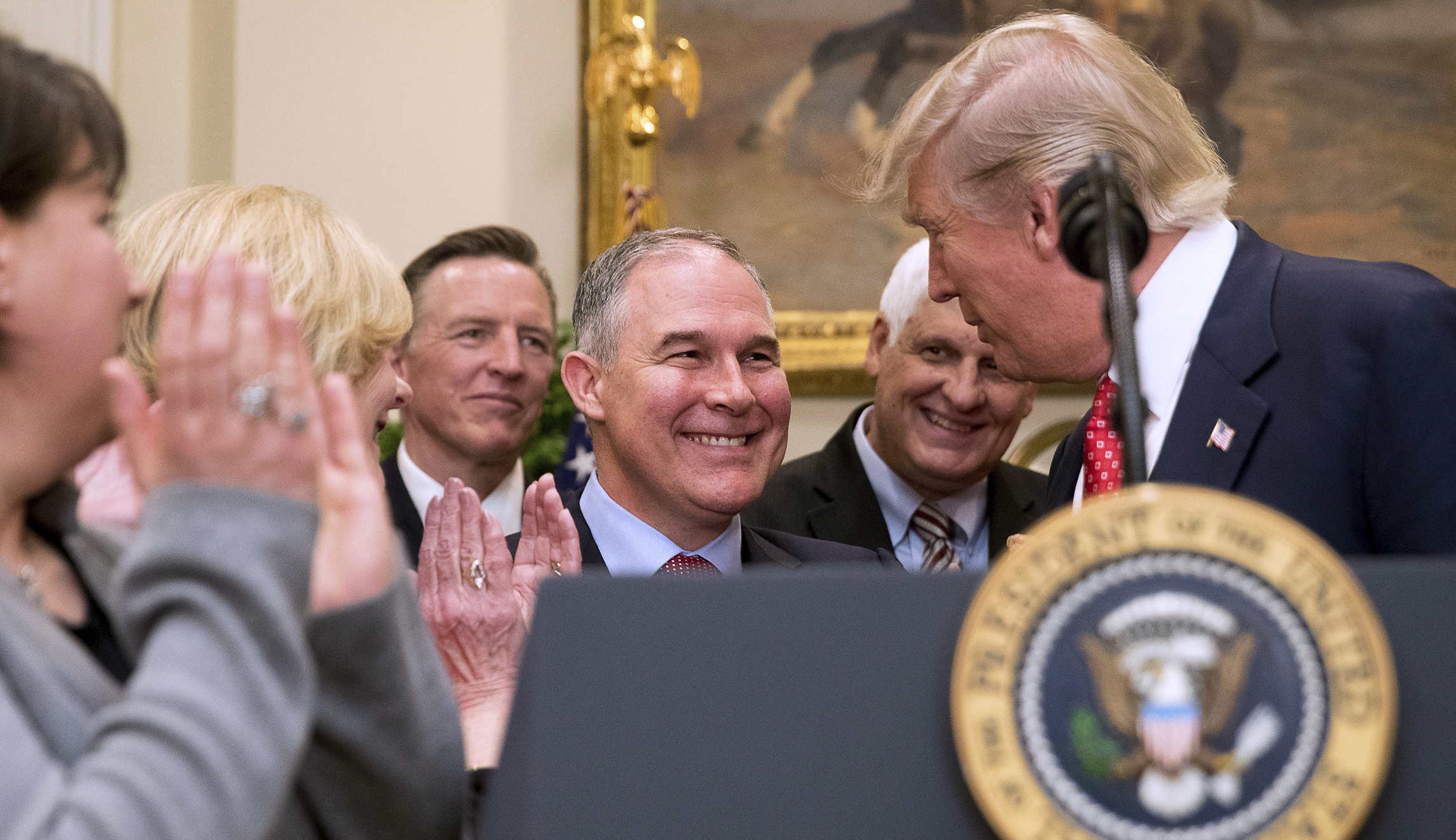 Trump meets with Pruitt on Paris deal