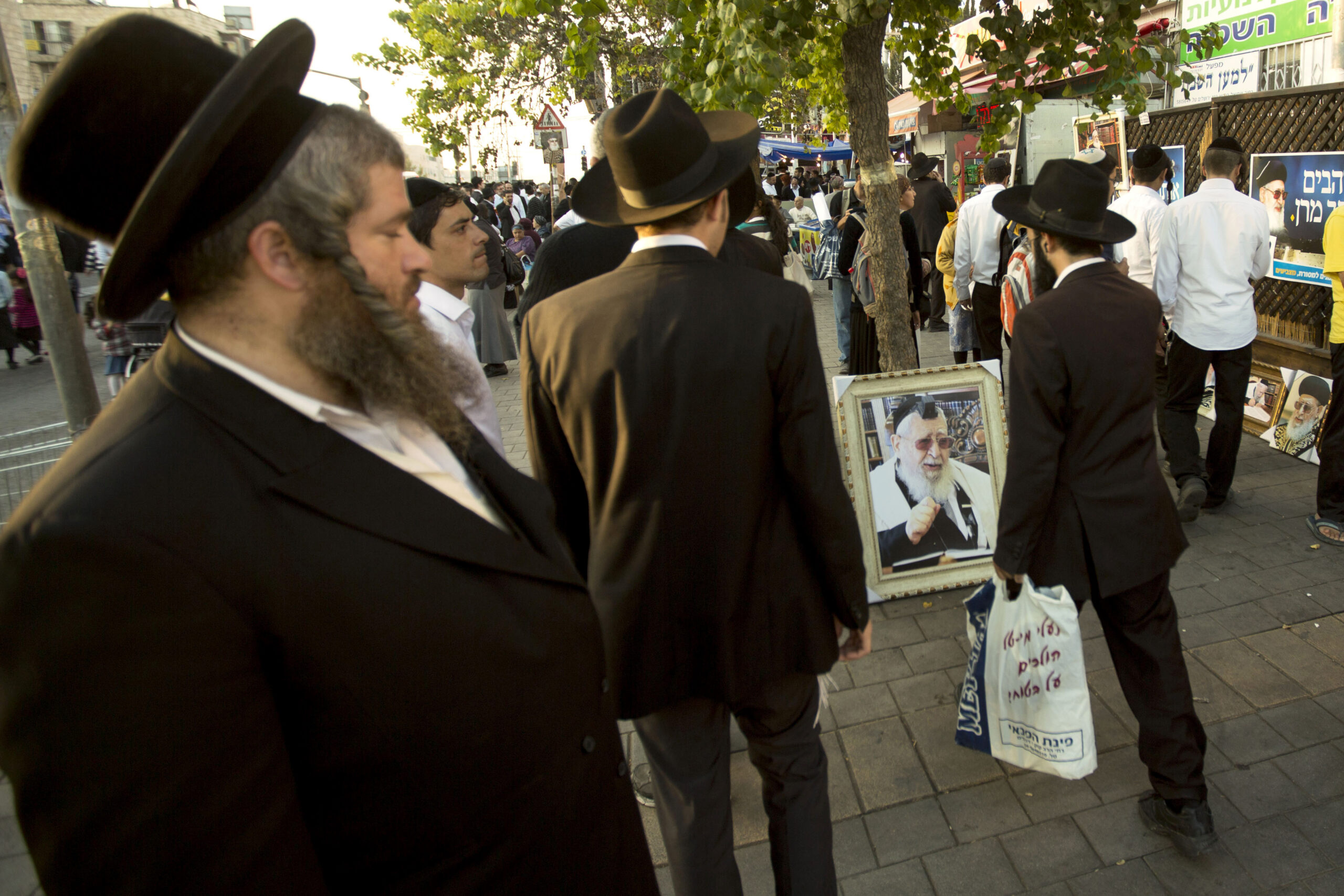 Once hounded, Sephardic Jews find Spanish embrace