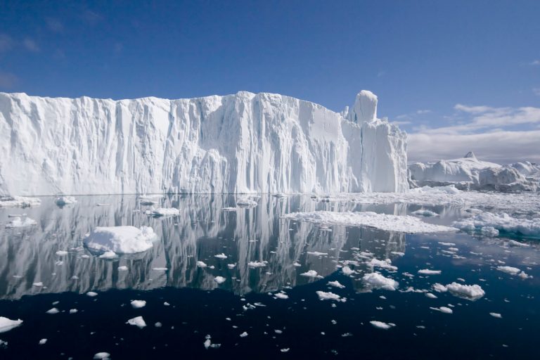 A leaked report by the U.N. Intergovernmental Panel on Climate Change says that the world is not warming but is actually cooling, and will continue to get colder until the middle of the century. (Photo: Thinkstock)