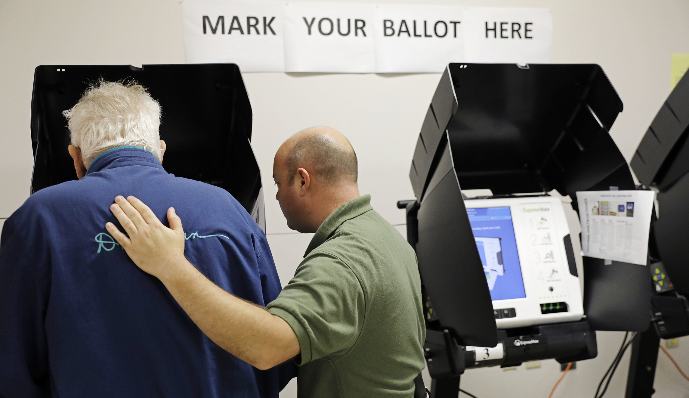 Tech companies hold briefing on election security