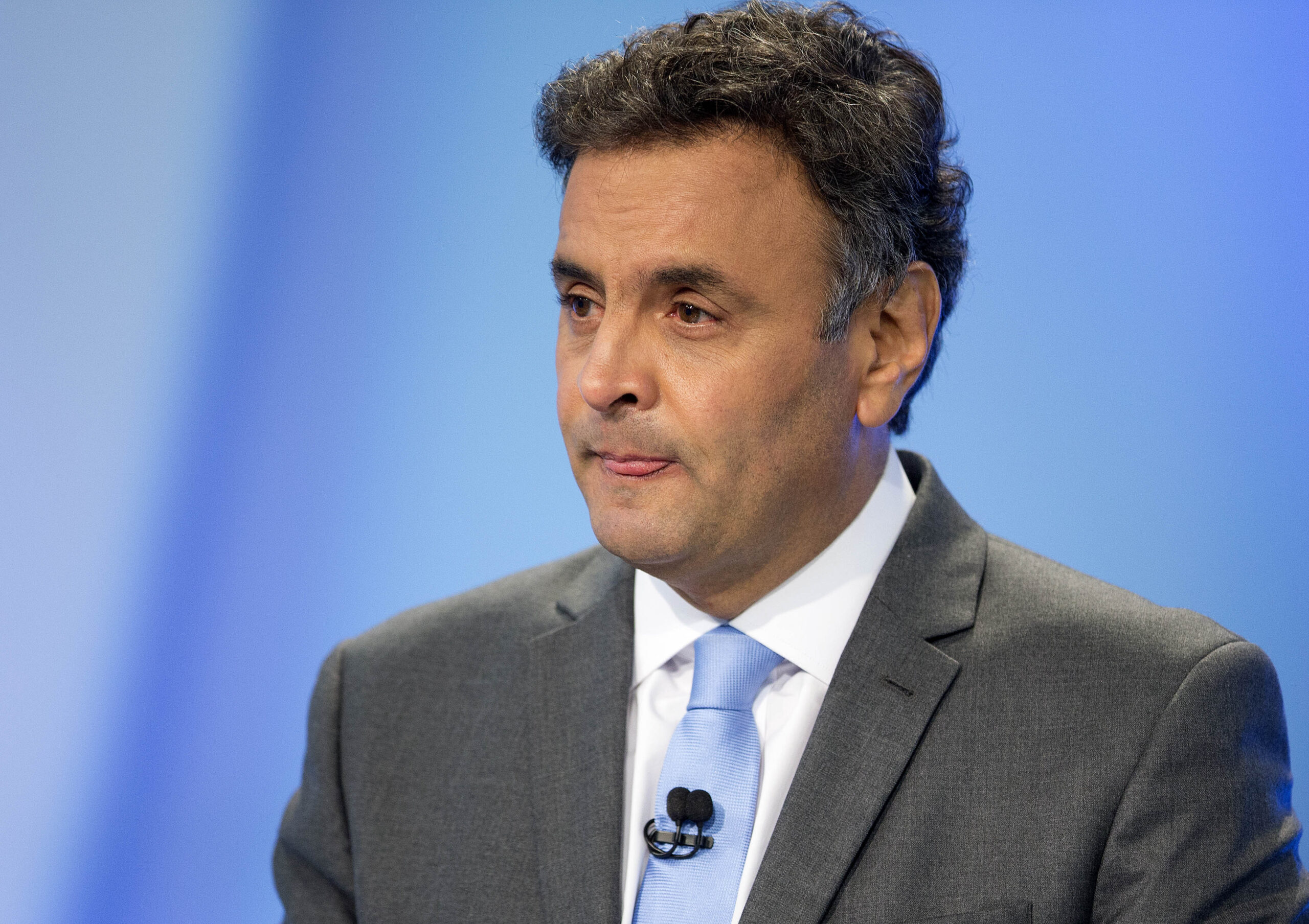 Brazilian candidates spar over poverty, corruption
