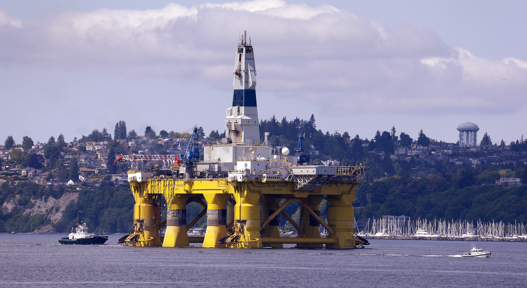 Trump to loosen policies on offshore drilling, monuments