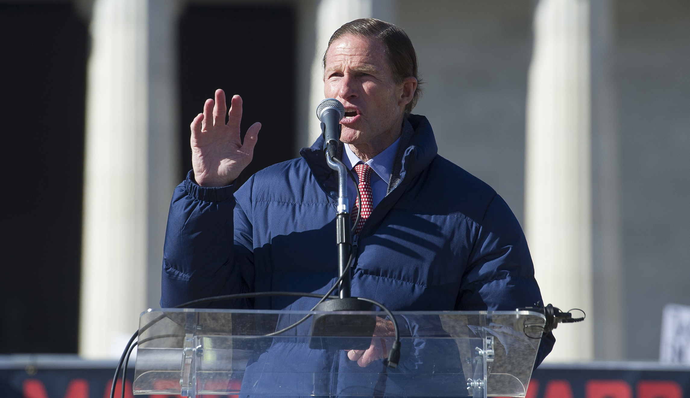 Richard Blumenthal: Democrats can be ‘flexible’ on border barriers, let Trump ‘call it a wall’