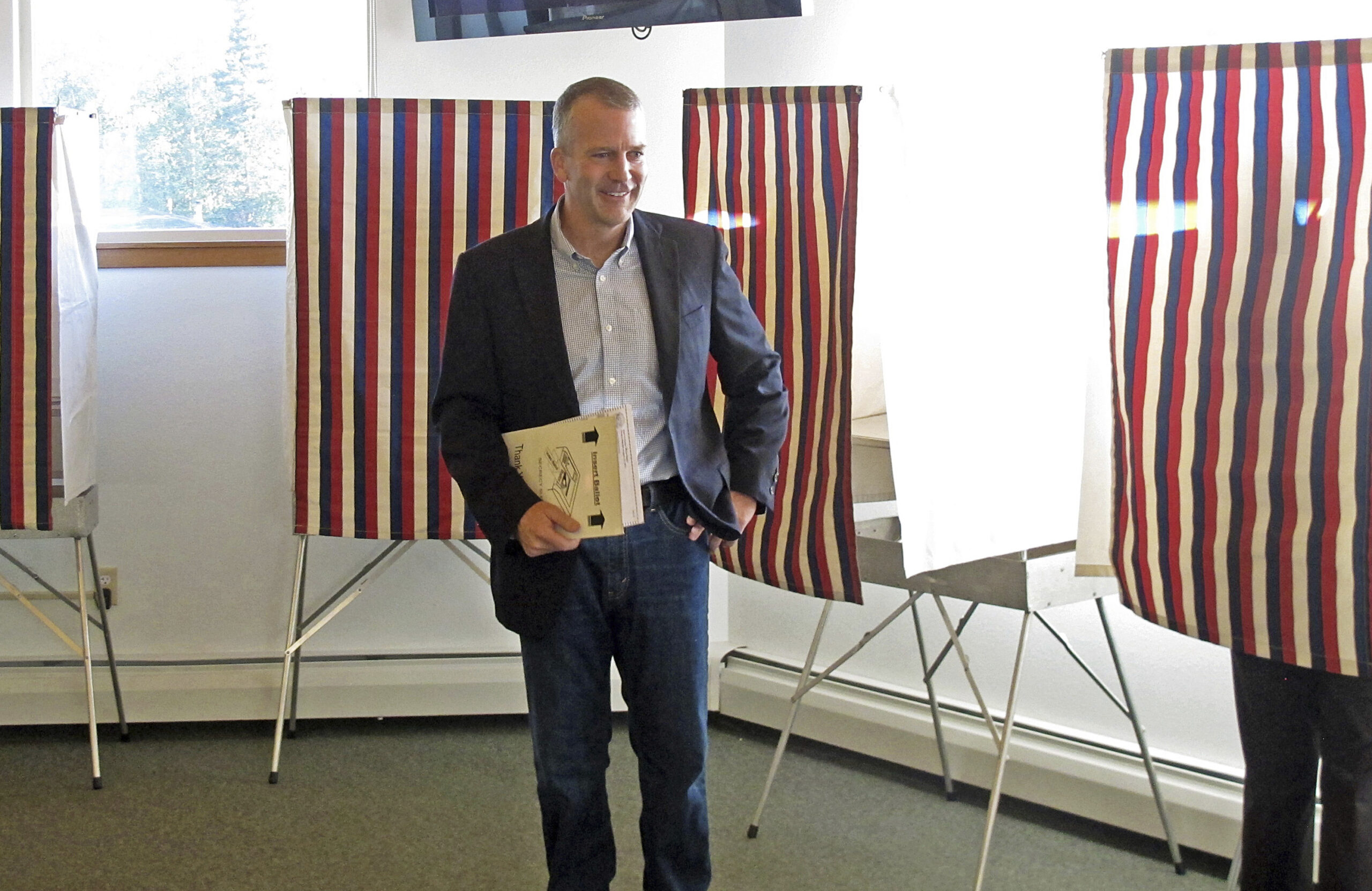 No, Democrats didn’t try to meddle in Alaska’s Senate primary