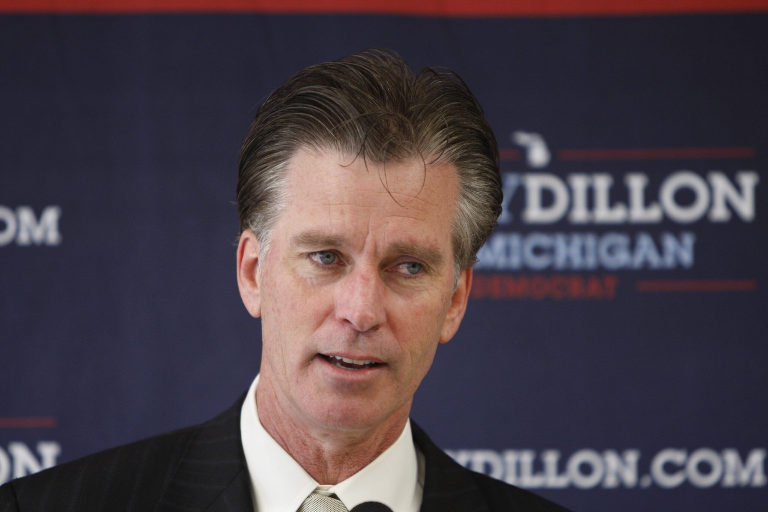 Ex-Michigan treasurer gets same salary as adviser