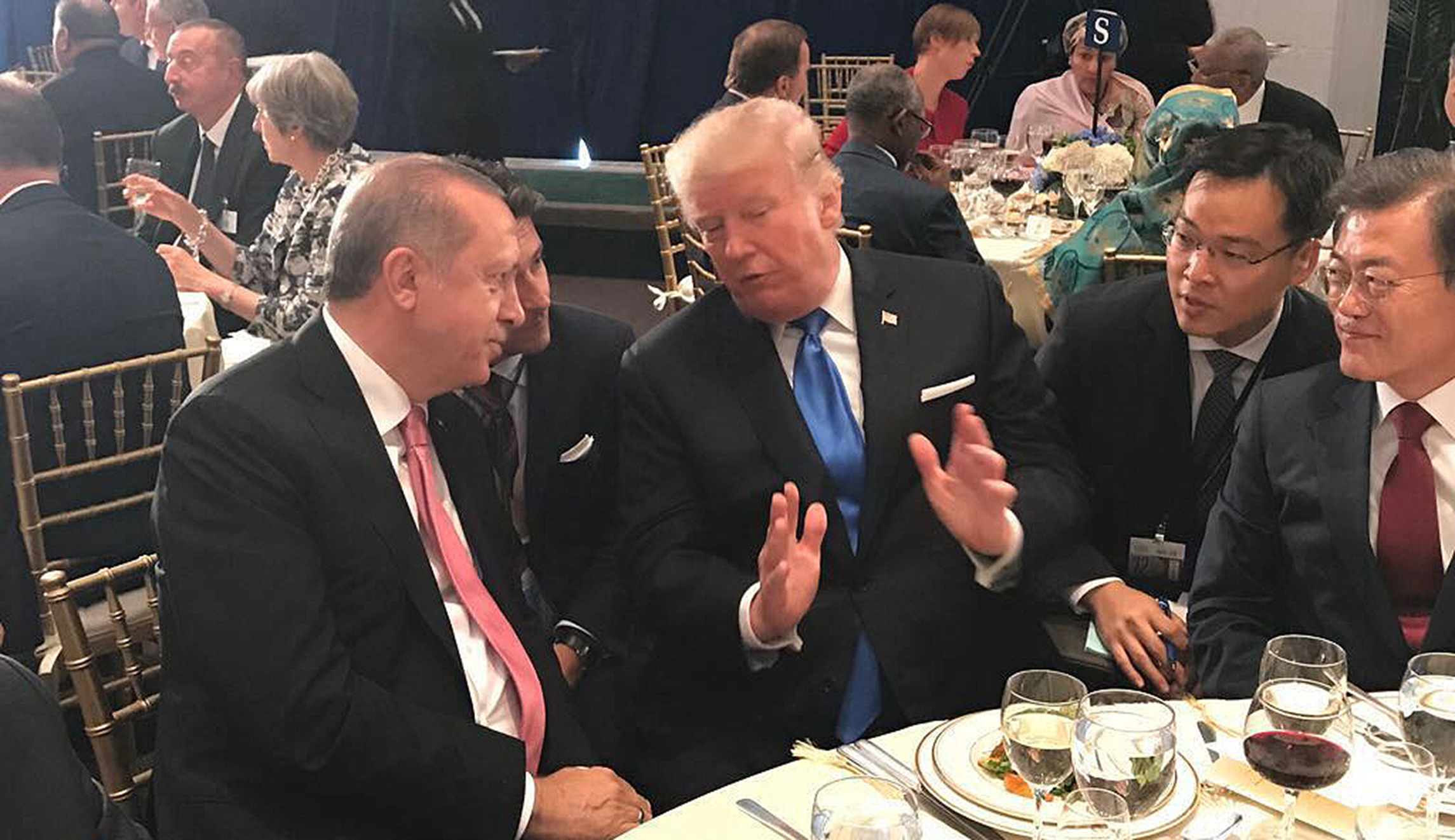 Recep Tayyip Erdogan: Trump called to apologize after Turkish embassy indictments