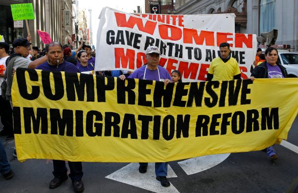 Evangelical groups use radio ads to push for immigration reform