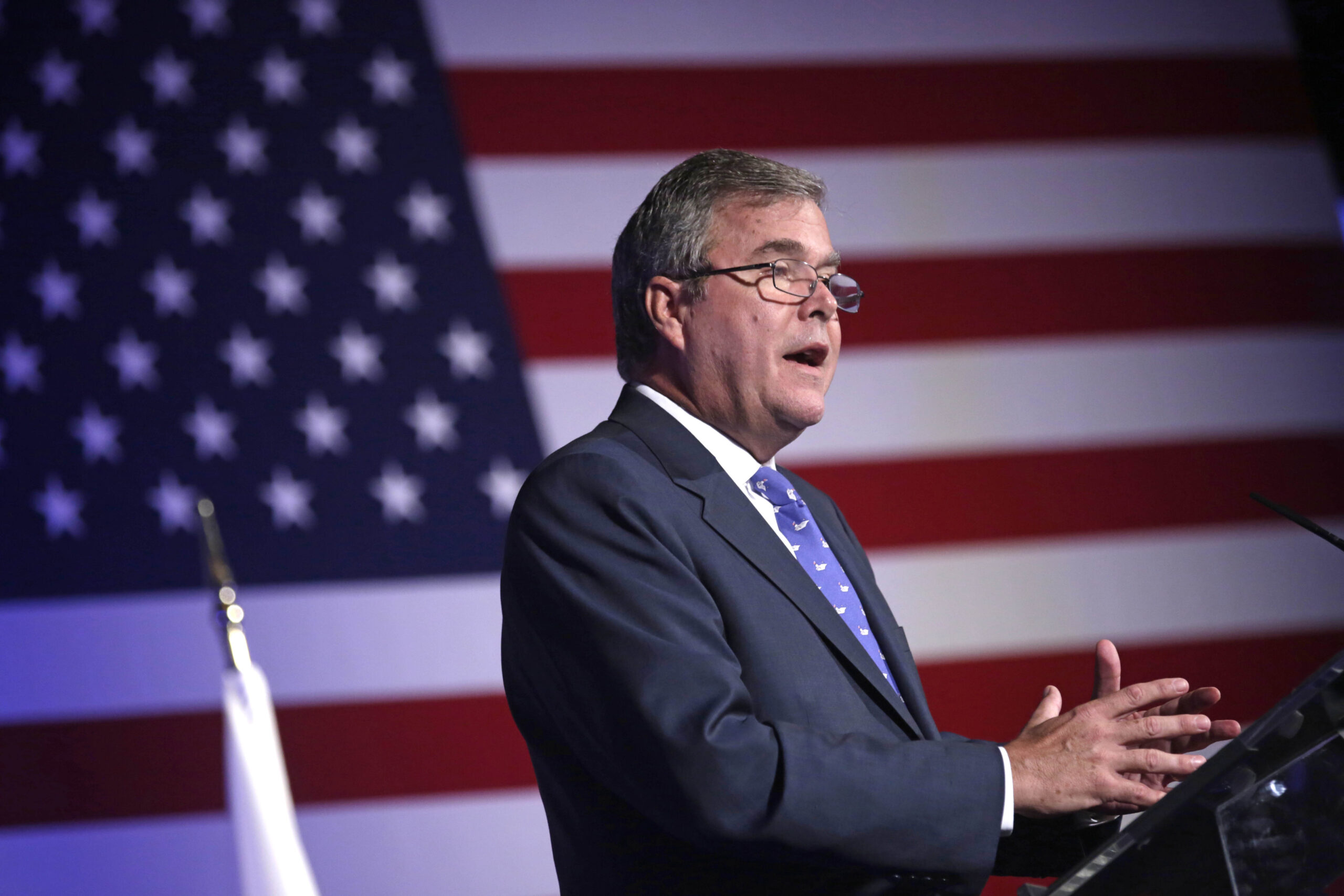 Jeb Bush says banking regulations are stifling economic growth