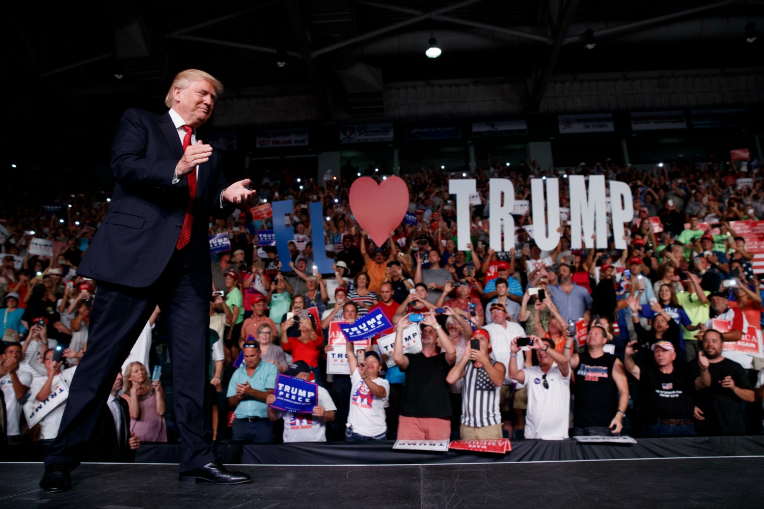 Trump denies allegations against his foundation