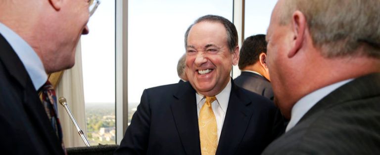 Huckabee surges, Cruz, Ryan plummet in 2016 presidential poll