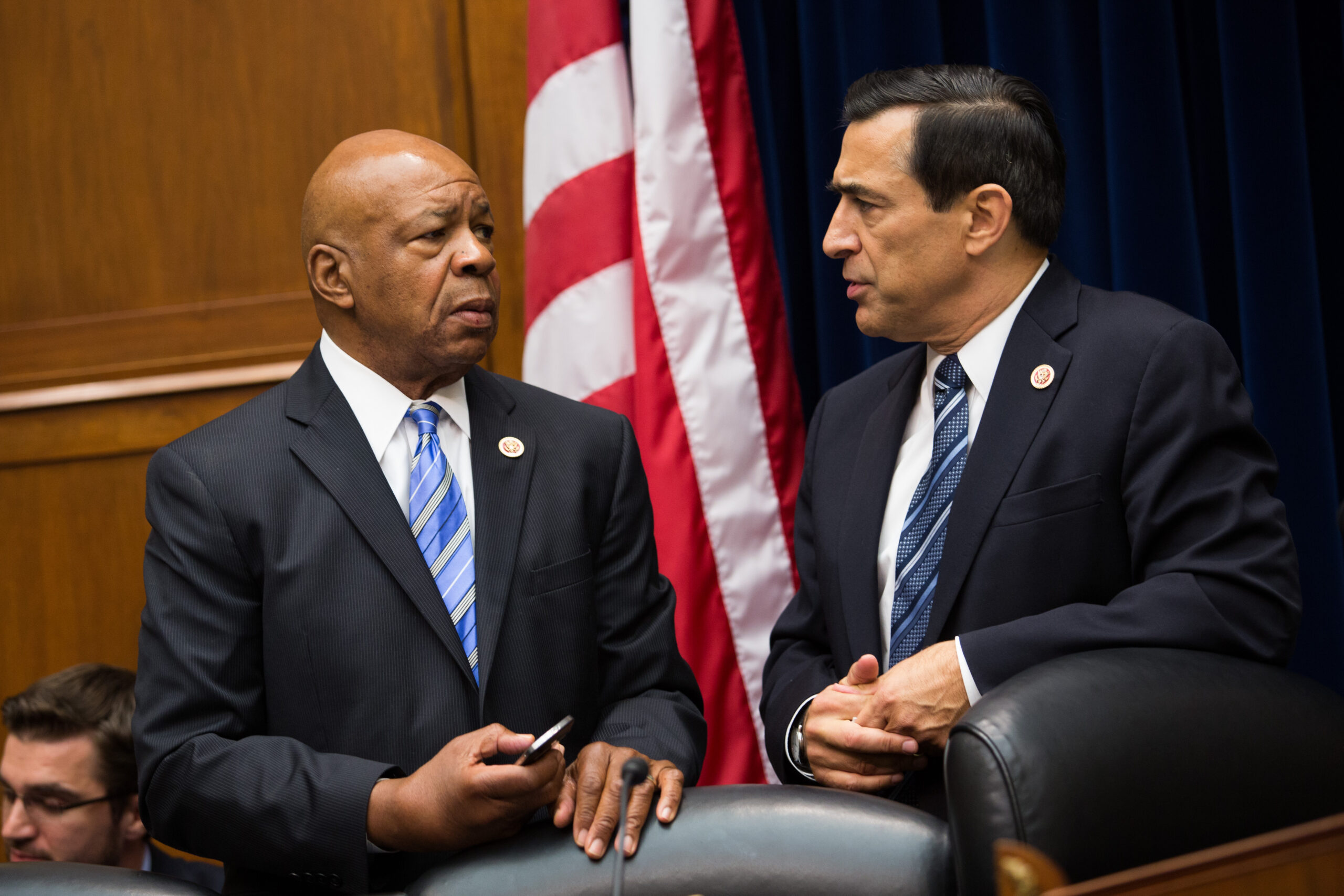 Issa, Cummings re-introduce Freedom of Information Act reform in House