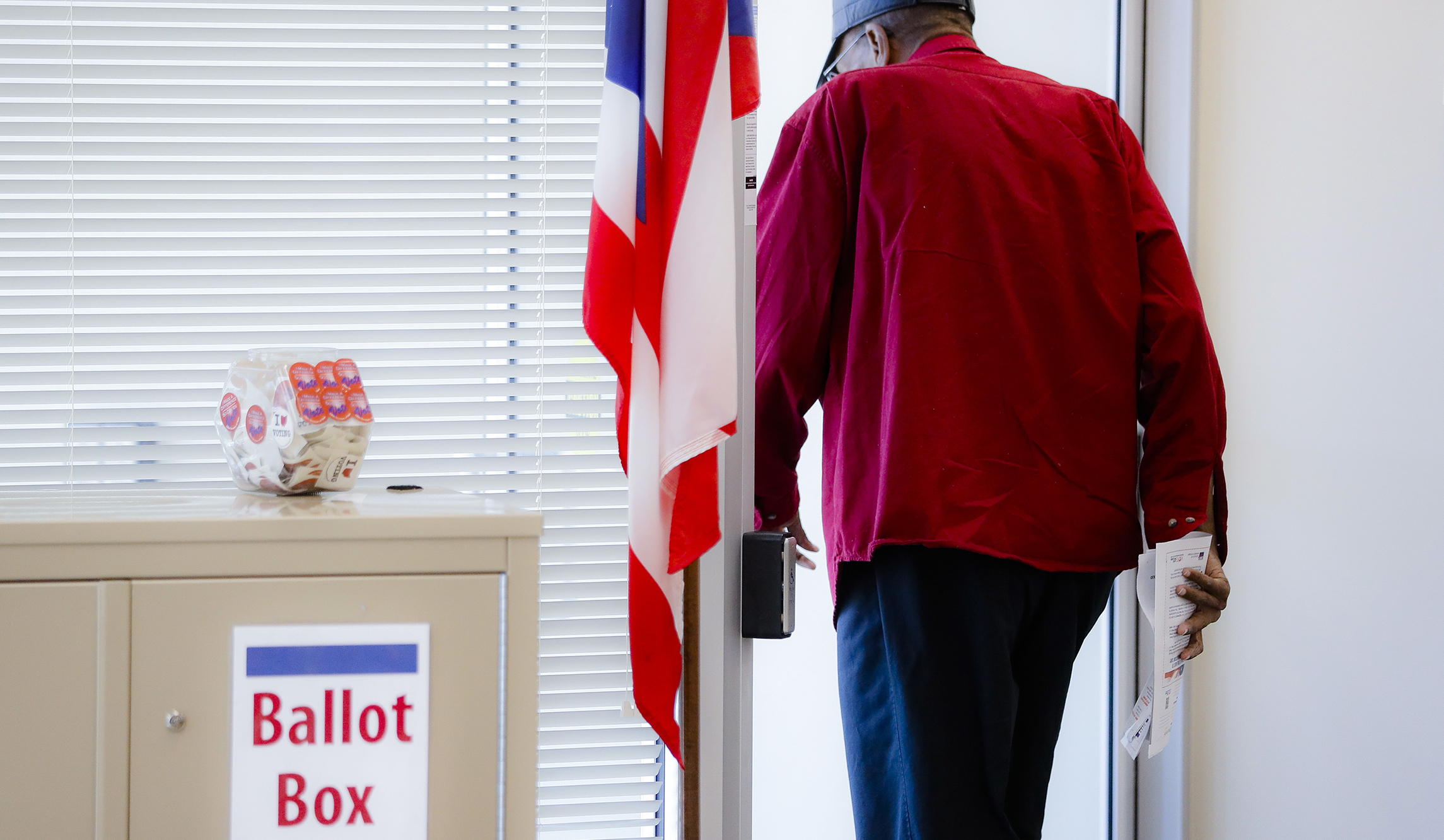 Michael Barone: Both parties trying even harder to defeat themselves