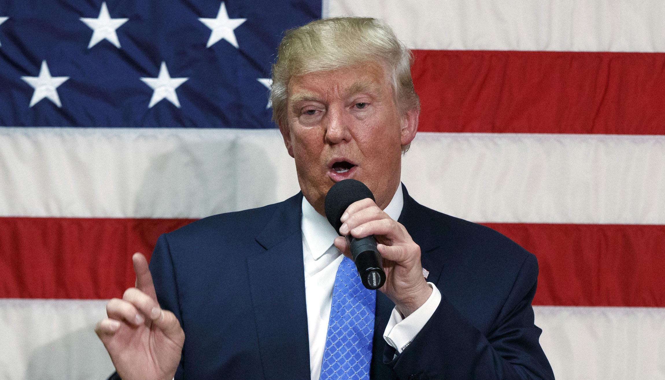 Report: Russian officials may have damaging info on Trump