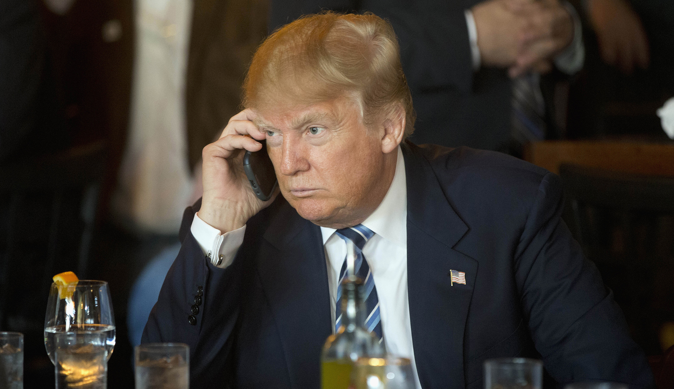 Trump shares personal cellphone number with world leaders and Twitter melts down