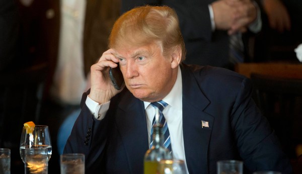Trump shares personal cellphone number with world leaders and Twitter melts down