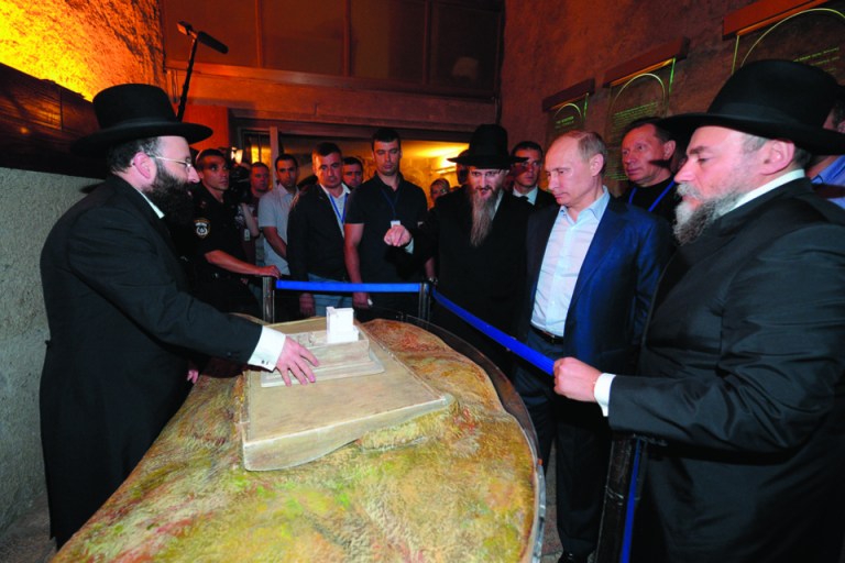 Russian President Vladimir Putin, third right, visits the Western Wall, the holiest site, where Jews can pray, in Jerusalem, early Tuesday, June 26, 2012. (AP Photo/RIA-Novosti, Alexei Druzhinin, Presidential Press Service)