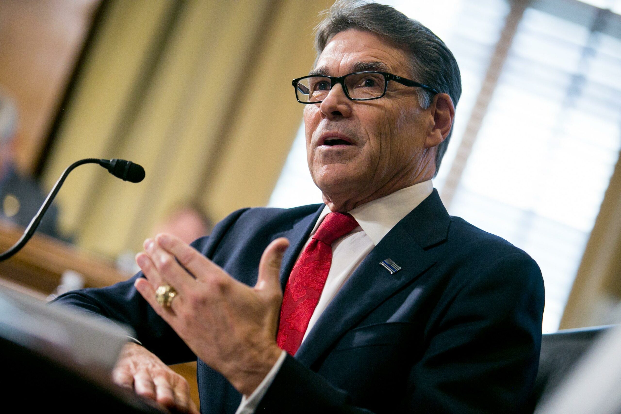 Rick Perry’s concern for veterans sparks effort to reshape nation’s healthcare