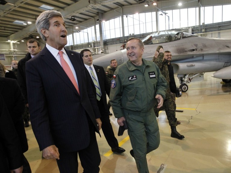 WashPost: John F. Kerry visits Poland; discusses NSA spying, military and economic collaboration
