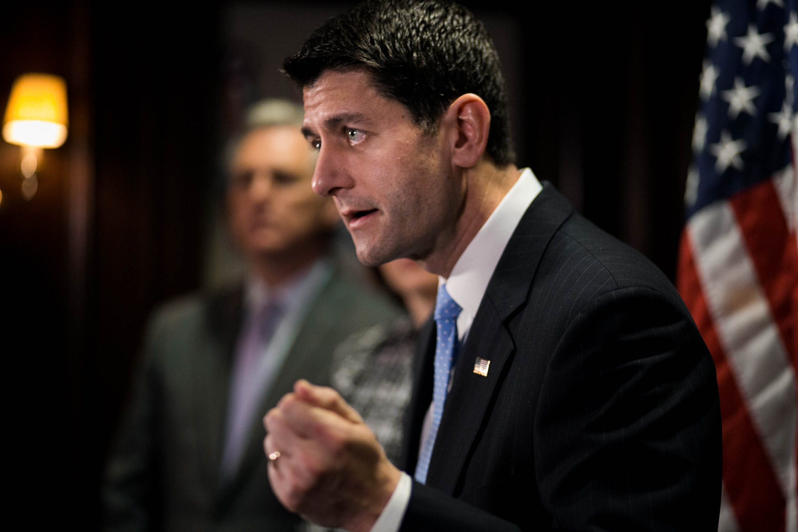 Conservatives push Ryan to abandon budget deal