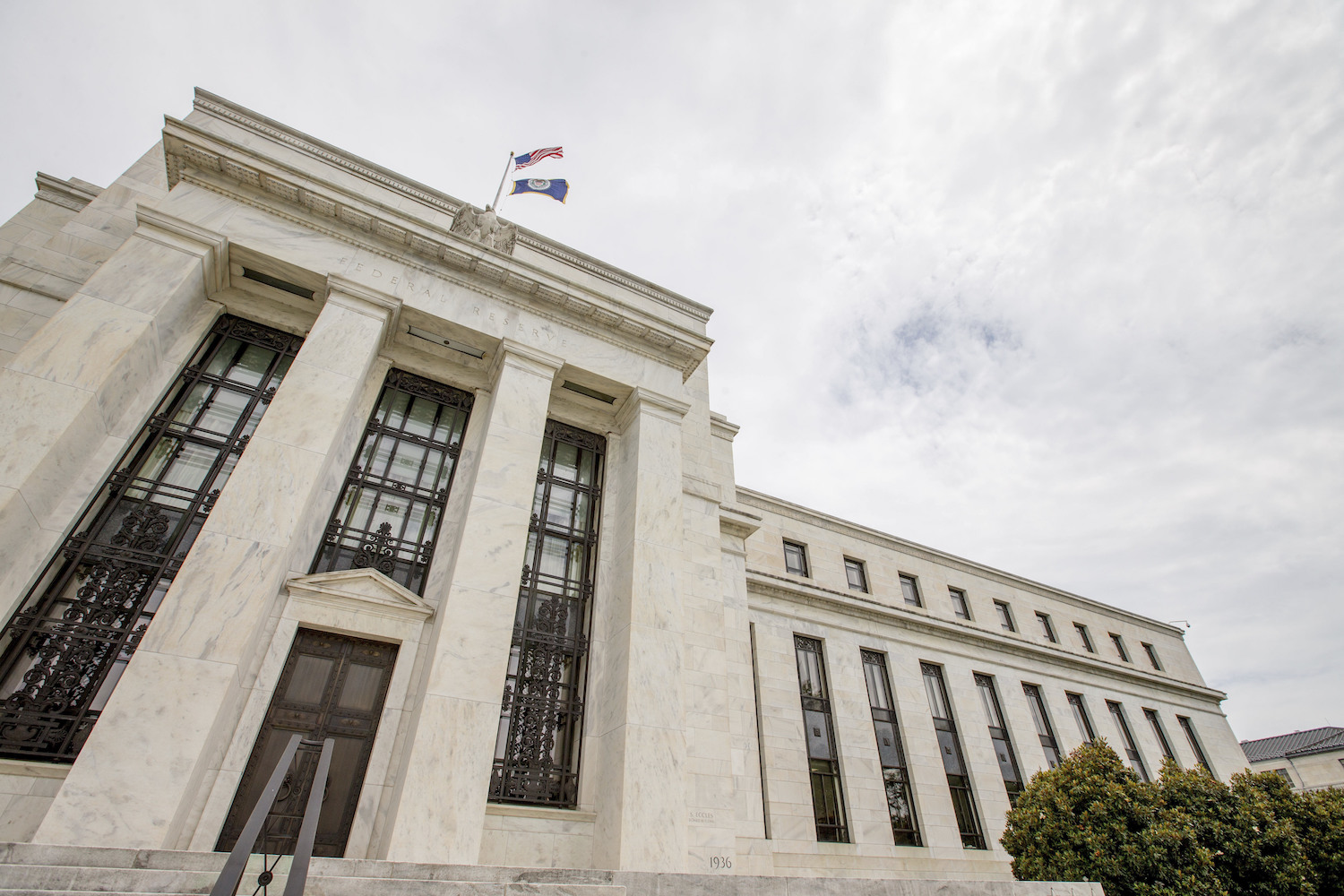 No rate change, few hints from first Fed meeting of Trump presidency