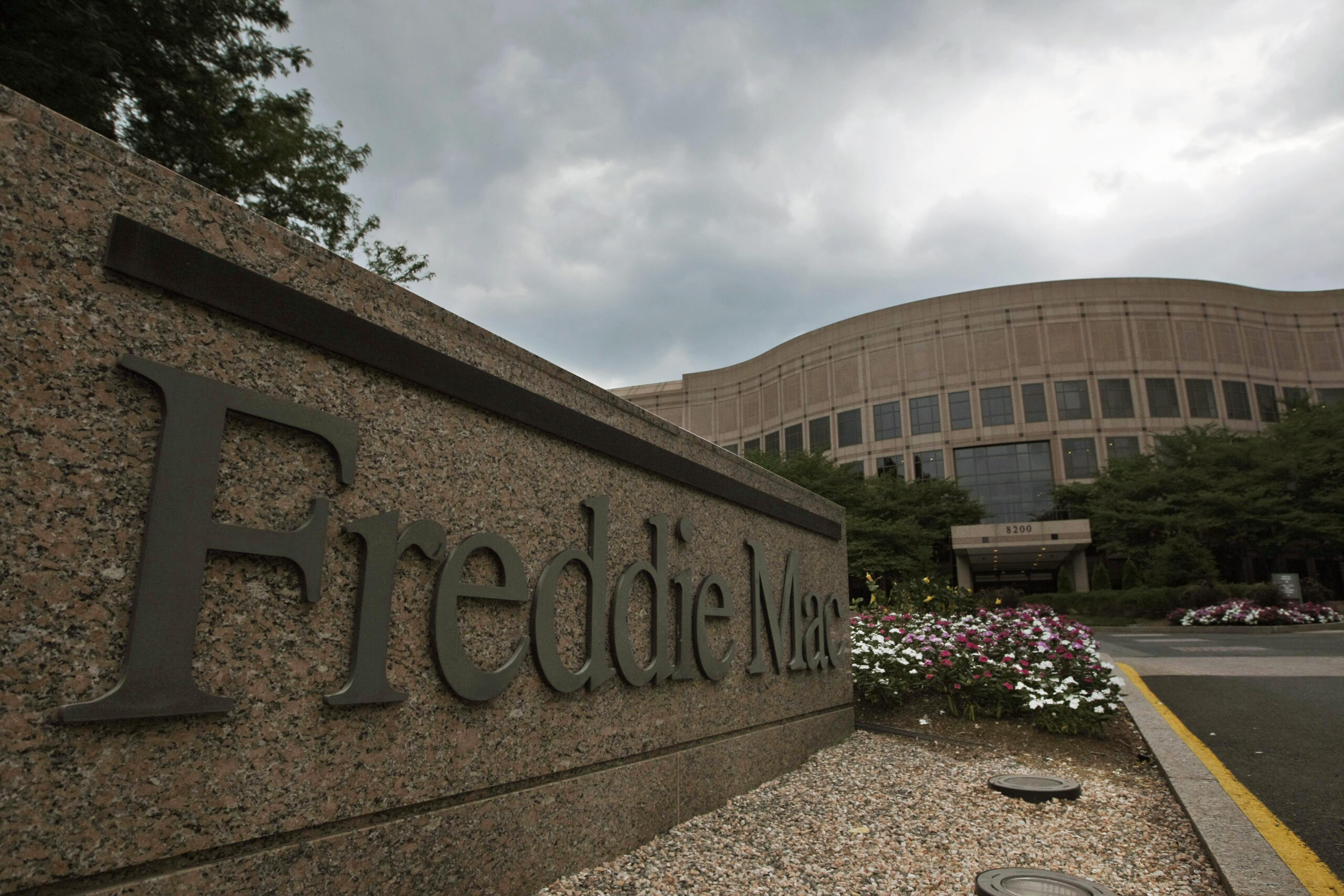 Obama Treasury says Fannie, Freddie reform must guarantee affordability
