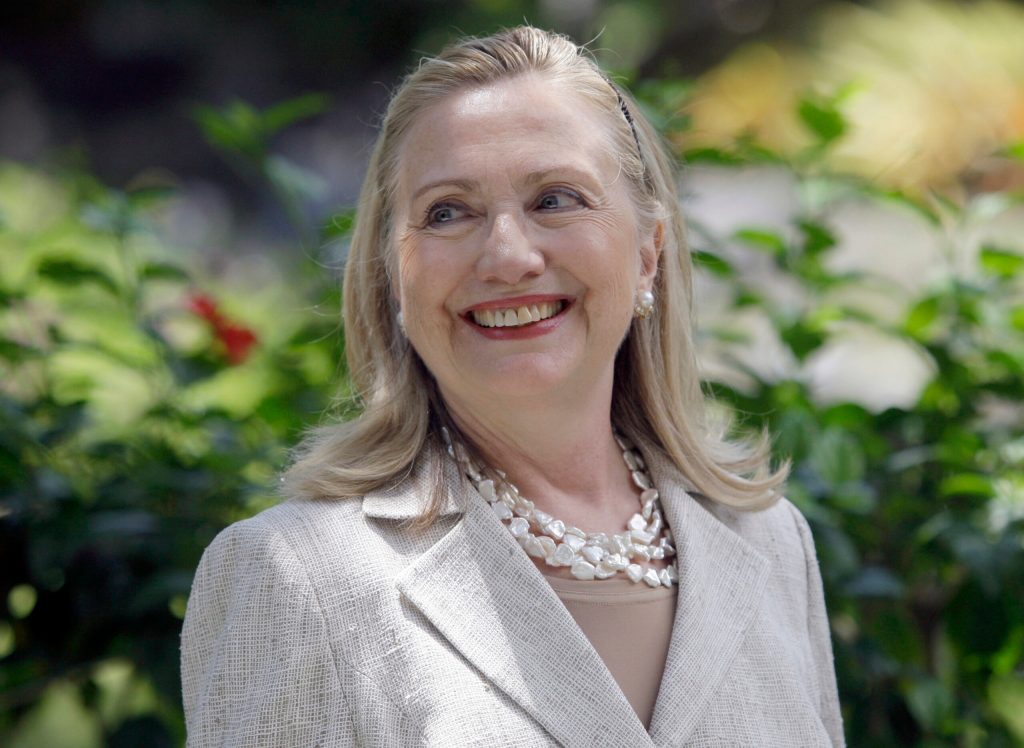 Clinton picks up major New Hampshire endorsement