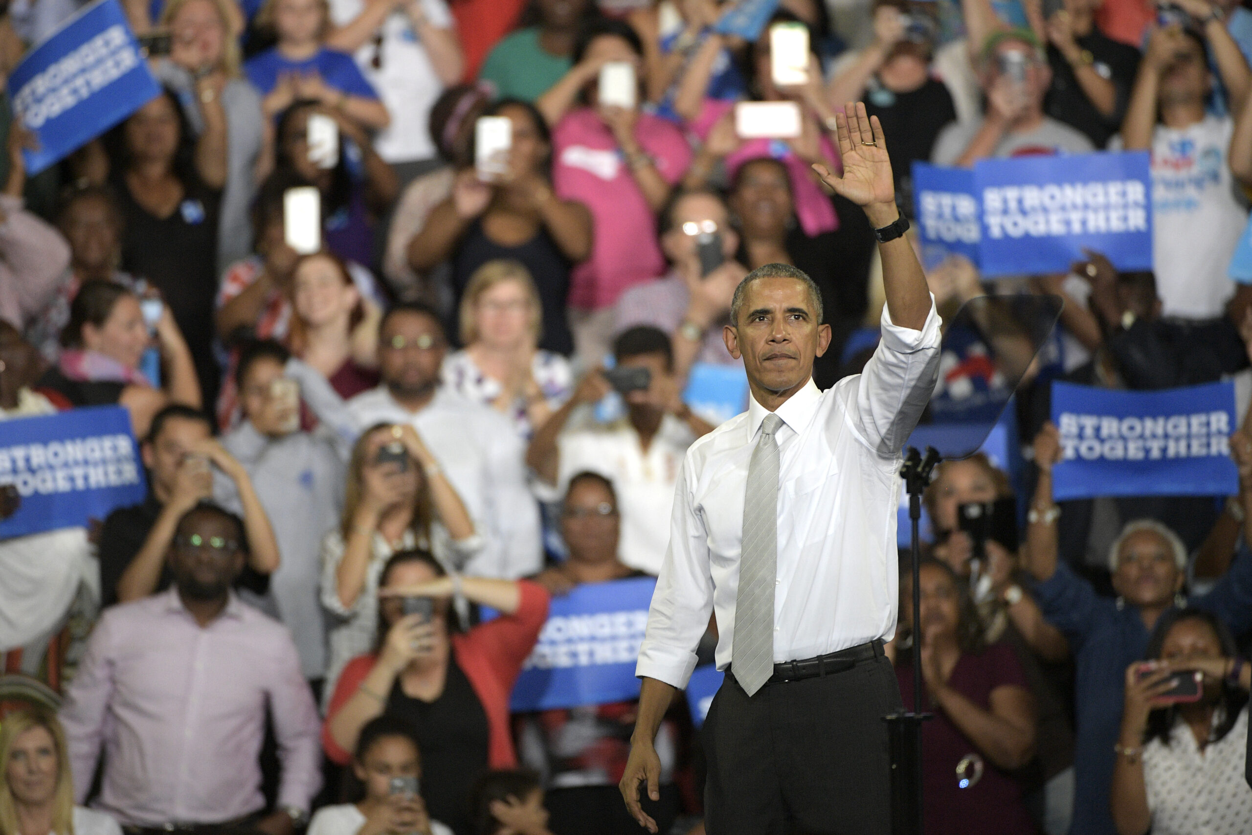 Obama assures voters, ‘The sun will rise in the morning’