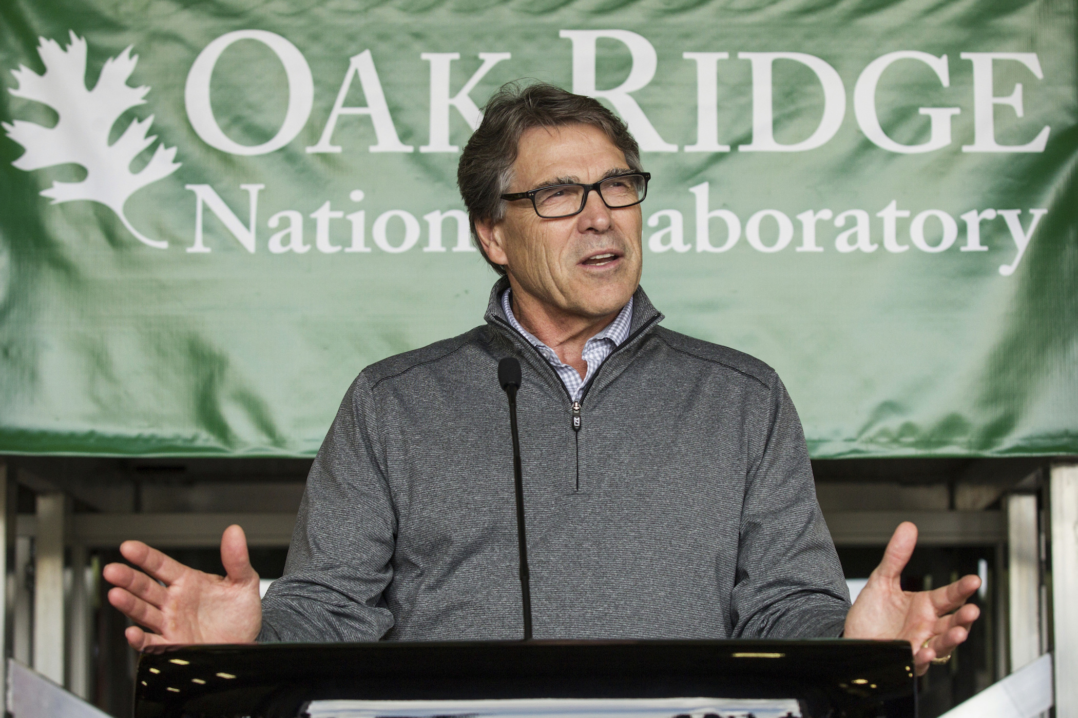 Perry plans clean energy trip as Trump decides on climate deal