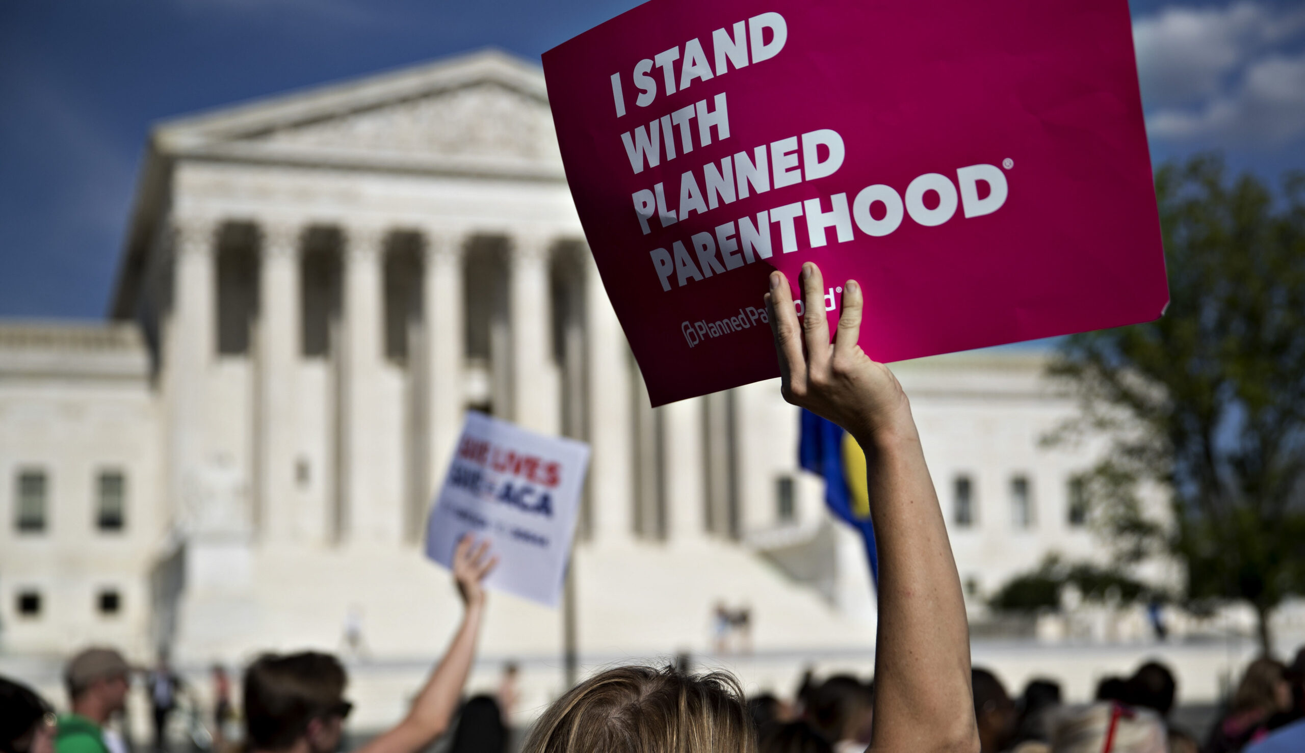 Washington to sue Trump over rule stripping Planned Parenthood funding