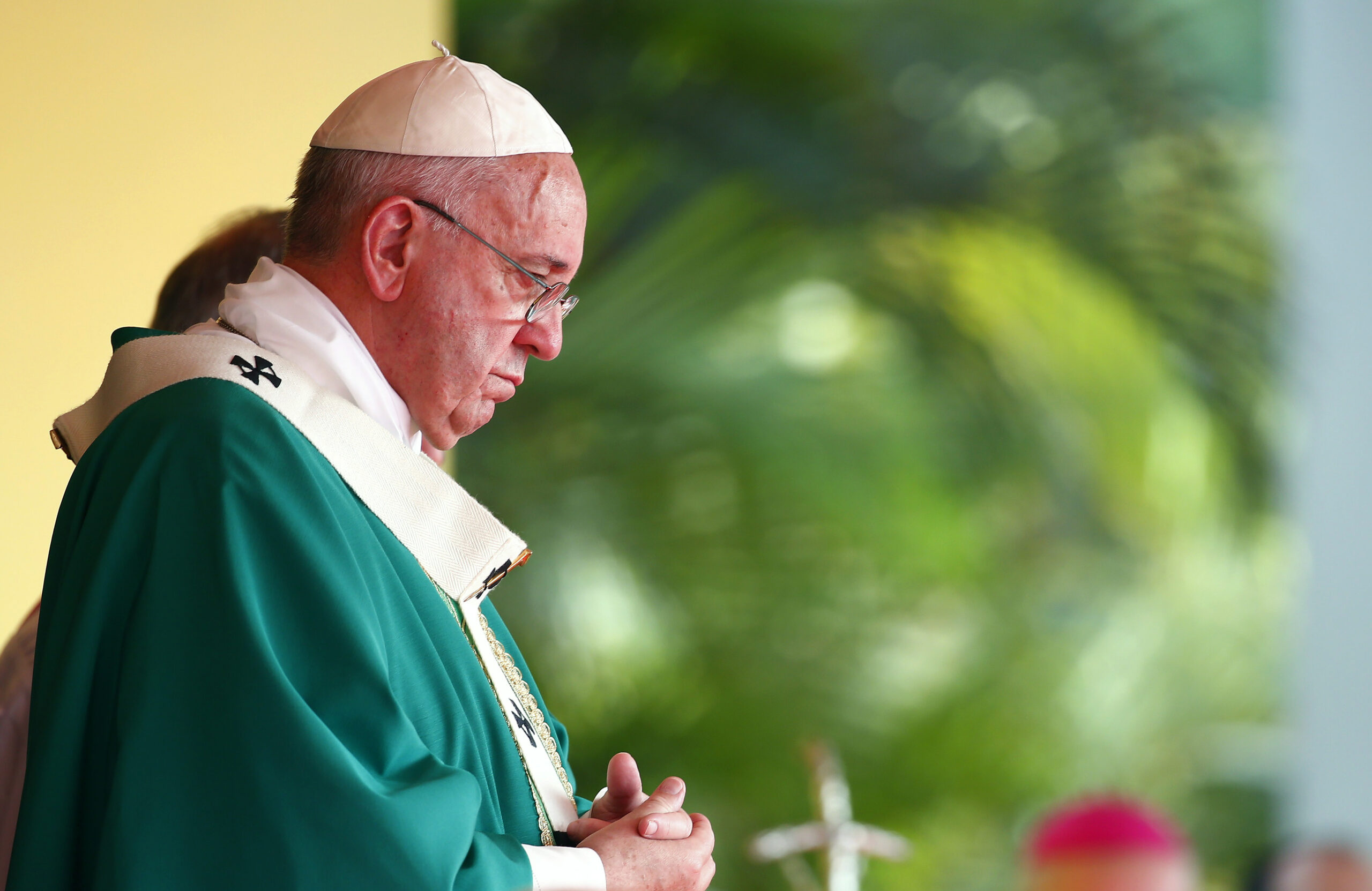 Vatican denies LGBT White House invite dispute