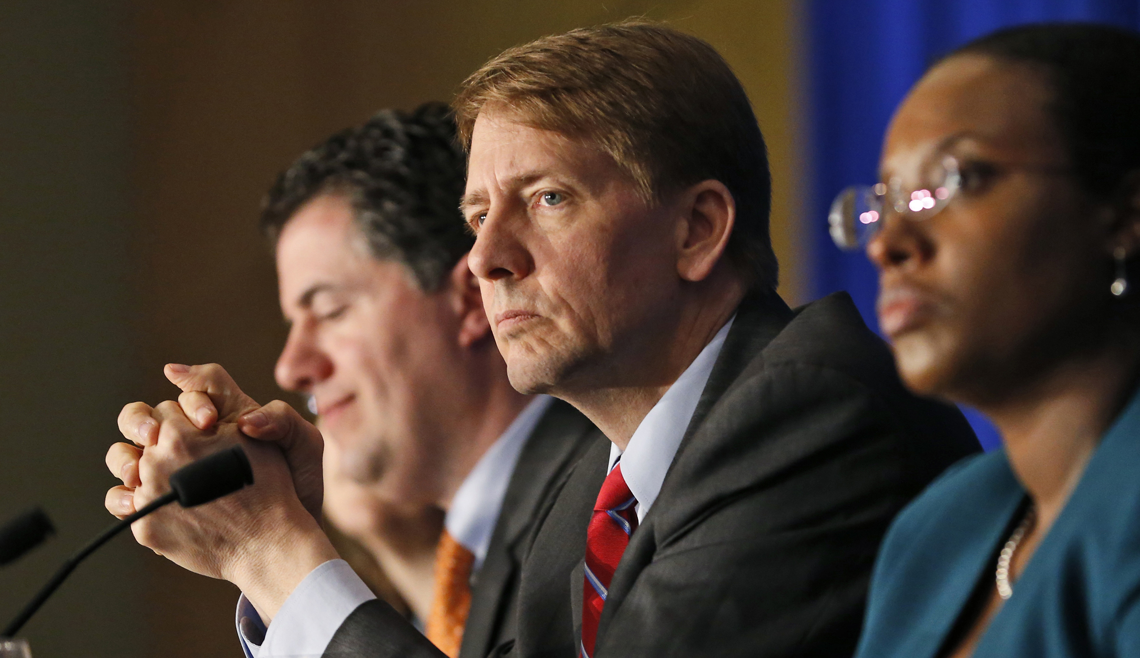 Trump regulator presses to stop CPFB rule favoring class-action suits