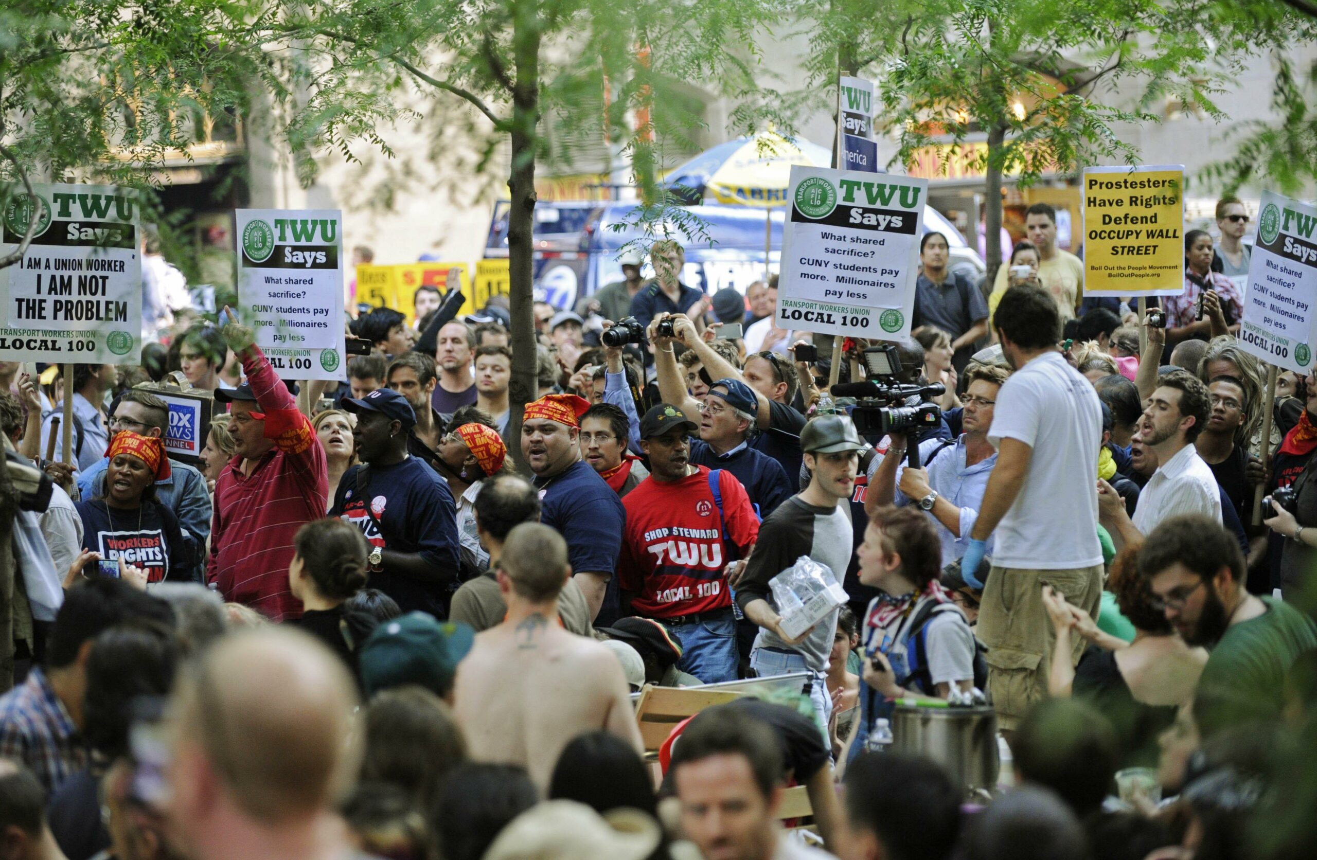U.S. Reds, Nazis agree on Occupy Wall Street