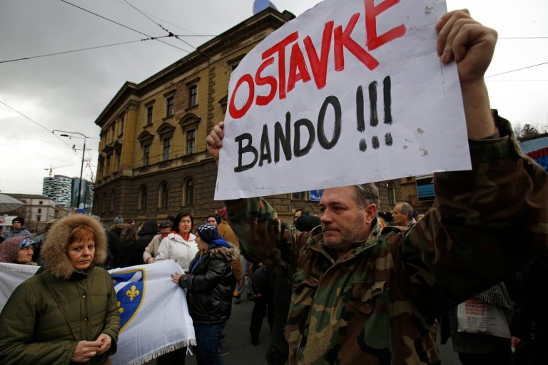 Bosnian protesters accuse police of brutality