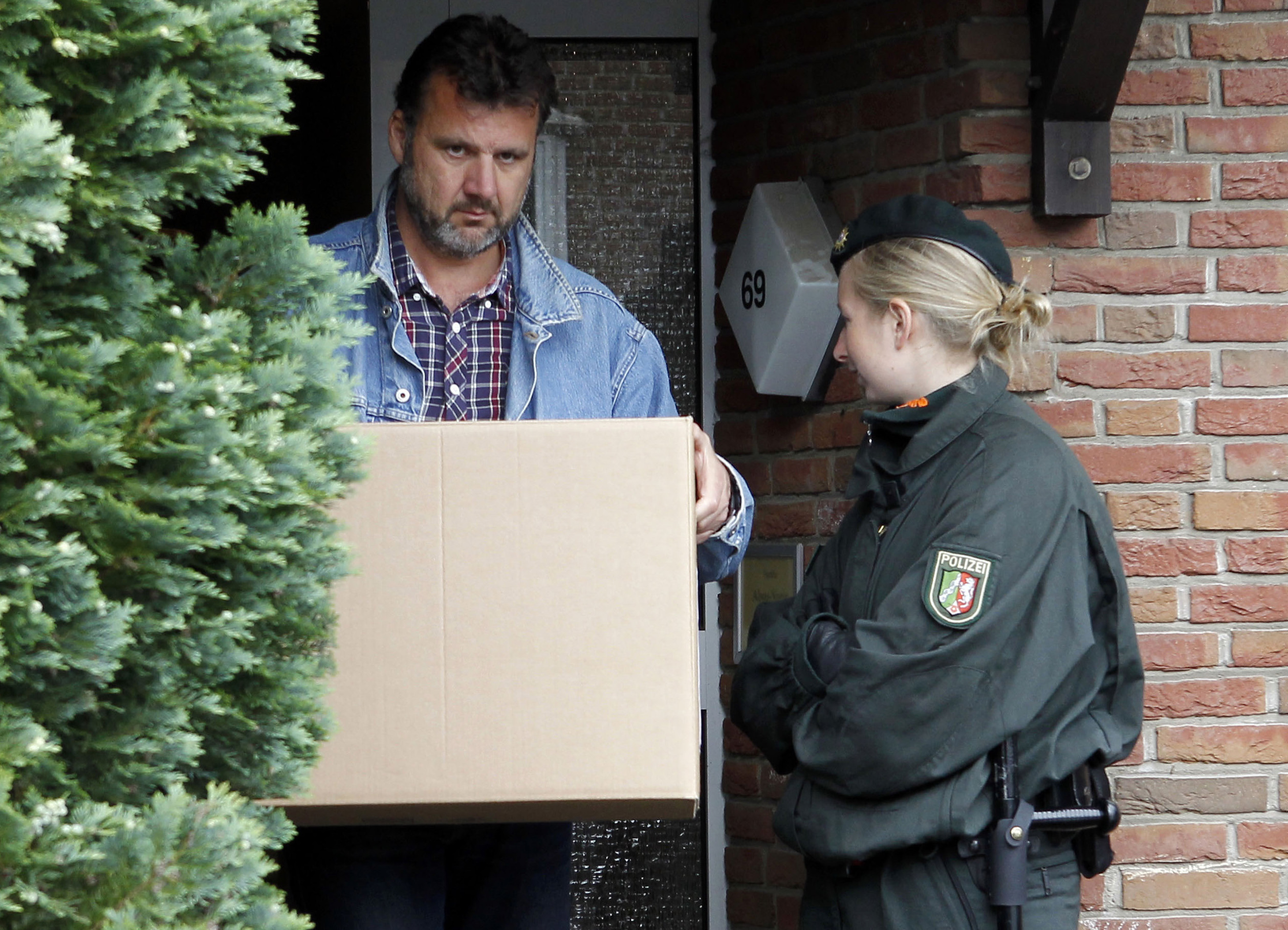 Germany bans Salafist organization amid raids