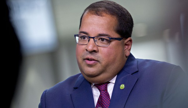 Facing Trump coal and nuclear push, new energy panel chief swears off politics