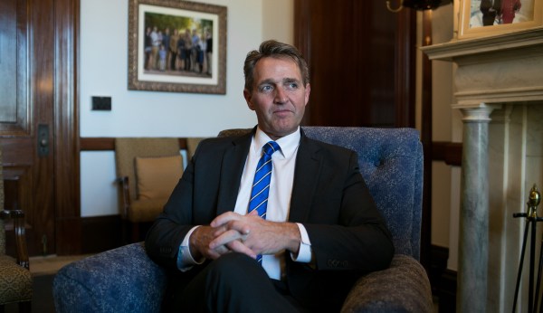 How GOP won Jeff Flake’s vote on tax bill: Phasing out business investment break