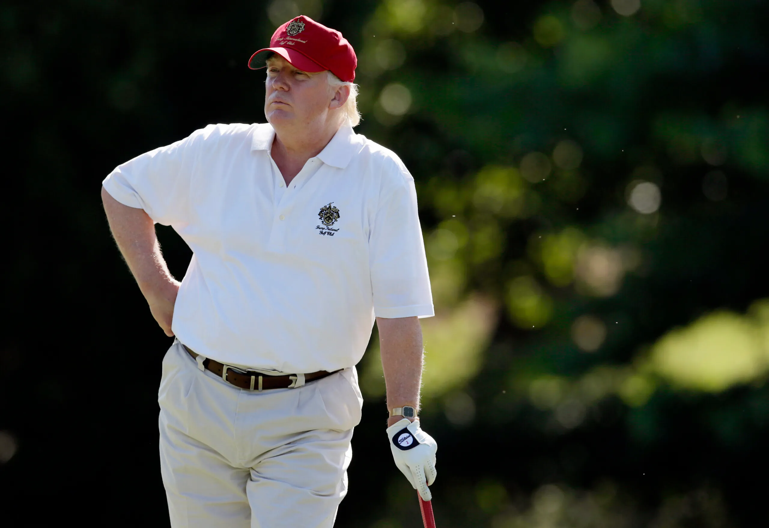 Trump hits Obama where it hurts: ‘I would win’ in golf