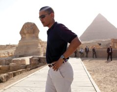 A Weak Horse in the White House