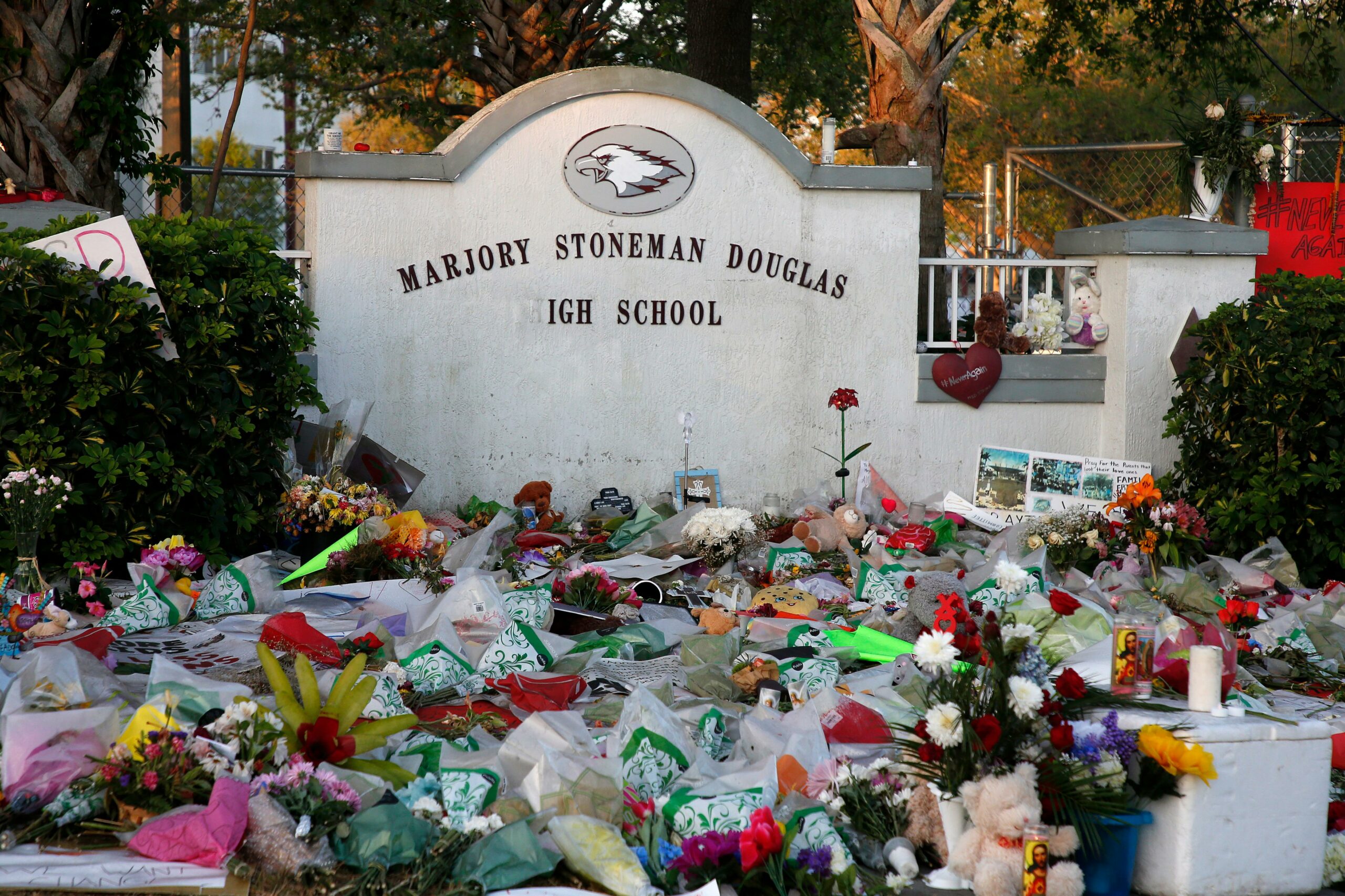 School Shootings Spread Like a Virus. The Media Can Help Stop Them.