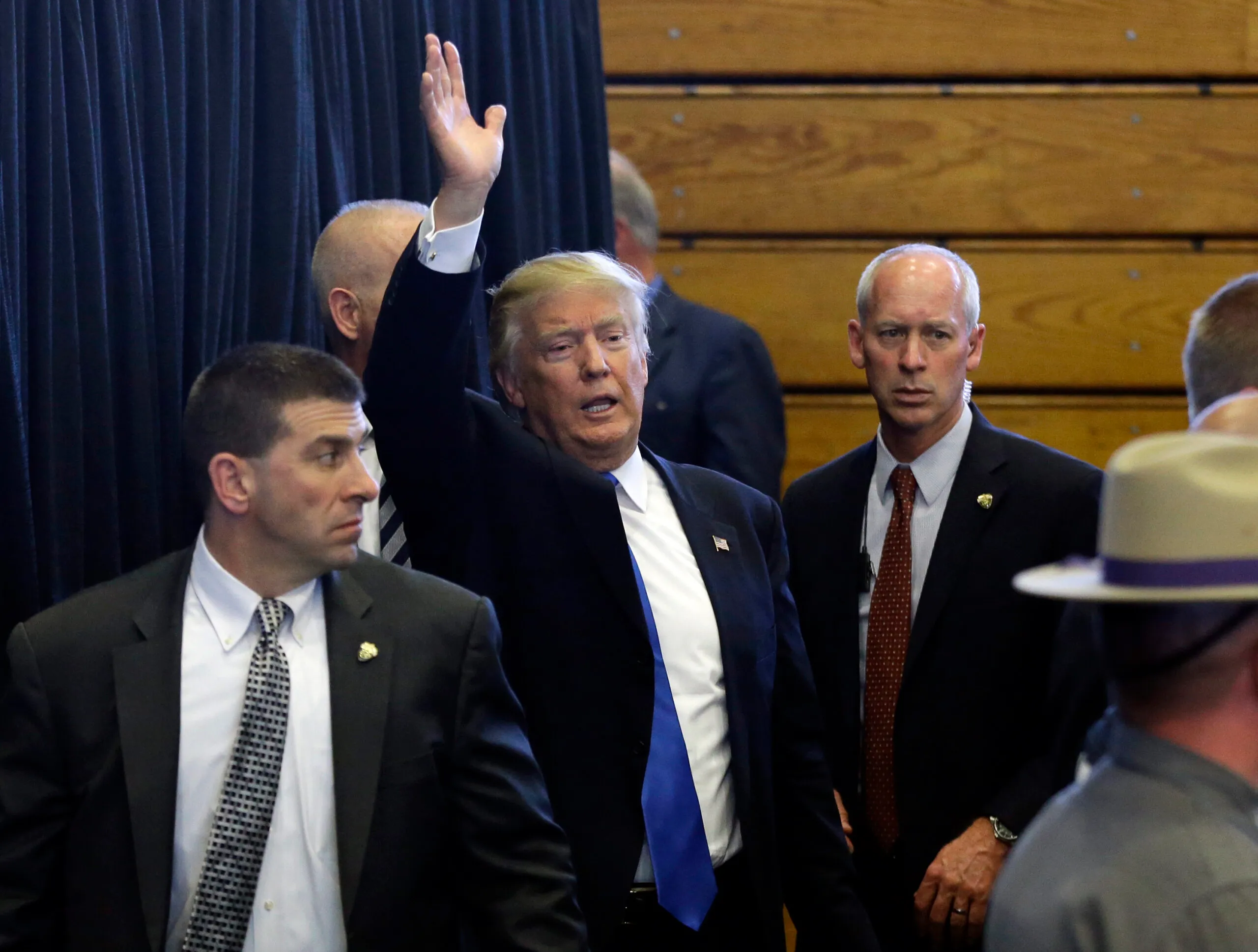 Poll: Trump up nearly 30 points in N.Y.