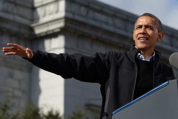 CONCORD, NH - NOVEMBER 04:  U.S. President Barack Obama addresses a campaign rally in State Capitol Square November 4, 2012 in Concord, New Hampshire. With only two days left in the presidential election, Obama and his opponent, former Massachusetts Gov. Mitt Romney are stumping from one 