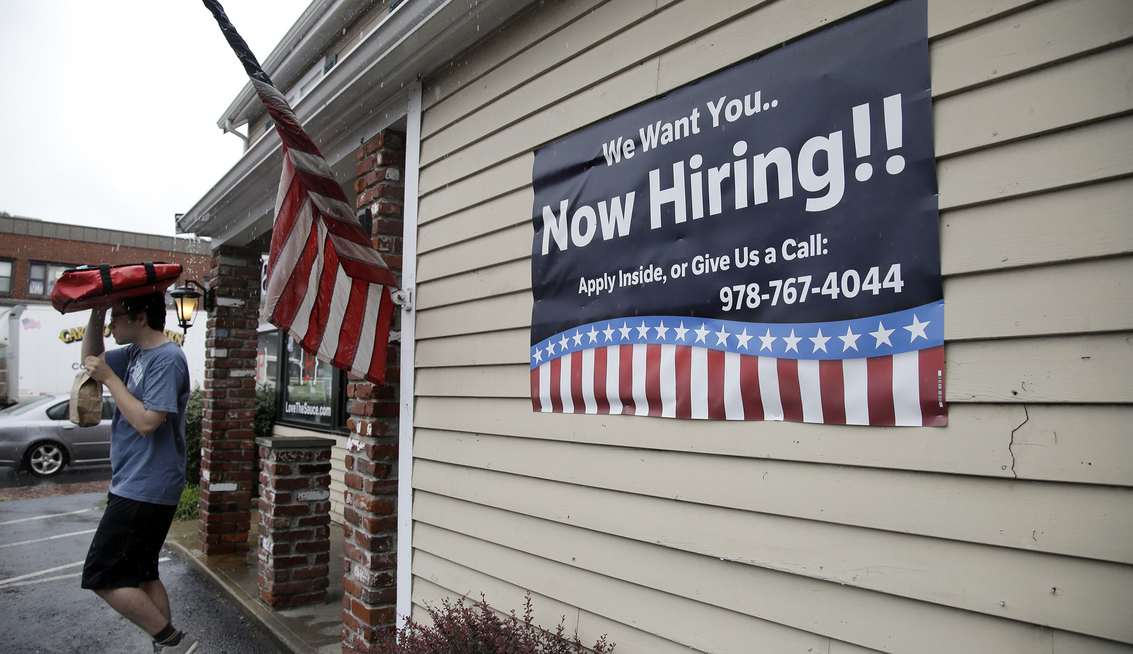 Jobless claims inch up to 244,000, economy extends best hot streak in 43 years