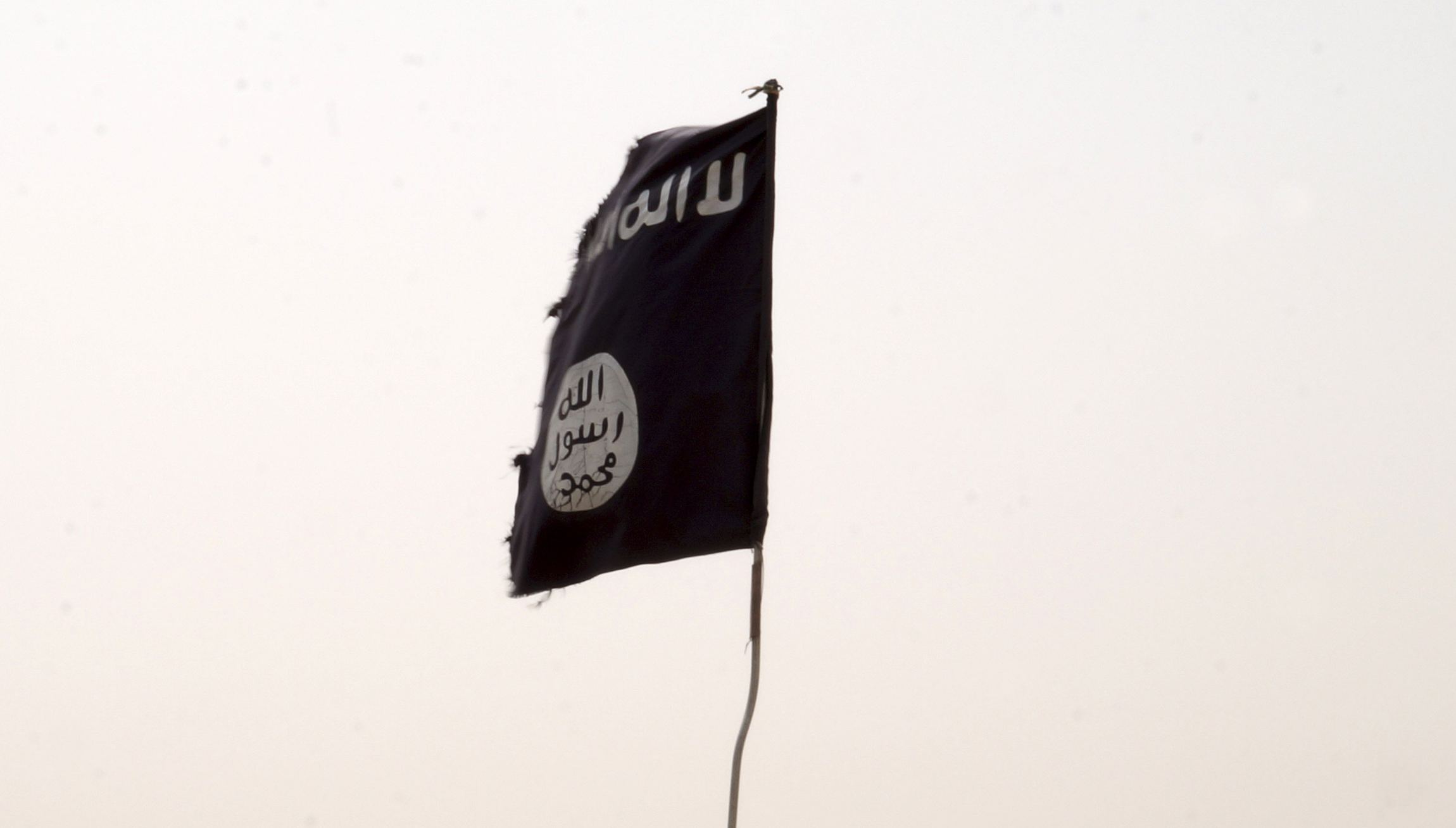 Bangladesh citizen charged in plot to kill U.S. service member