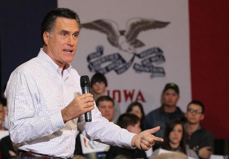 Iowa caucuses dead heat after a yearlong campaign