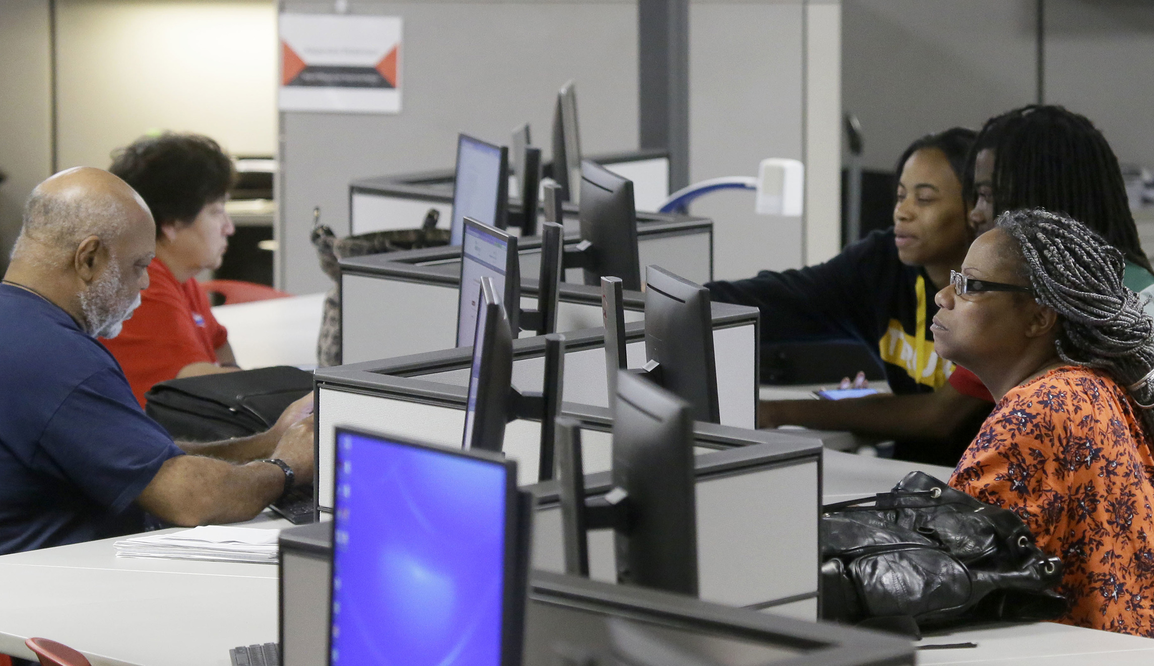 House votes to expand job training to welfare recipients