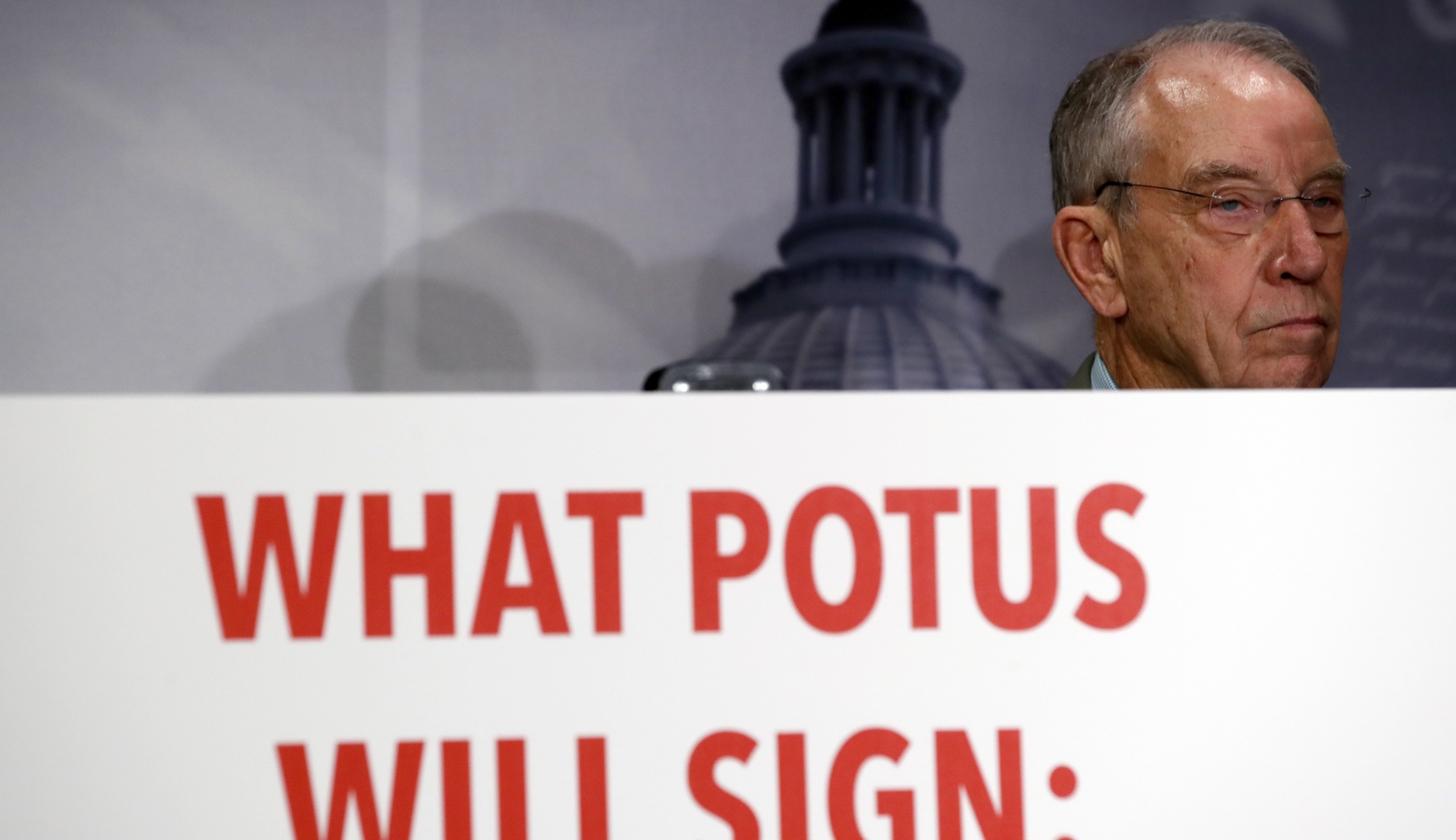 Republican Sens. Lamar Alexander, Johnny Isakson just endorsed Grassley’s immigration amendment
