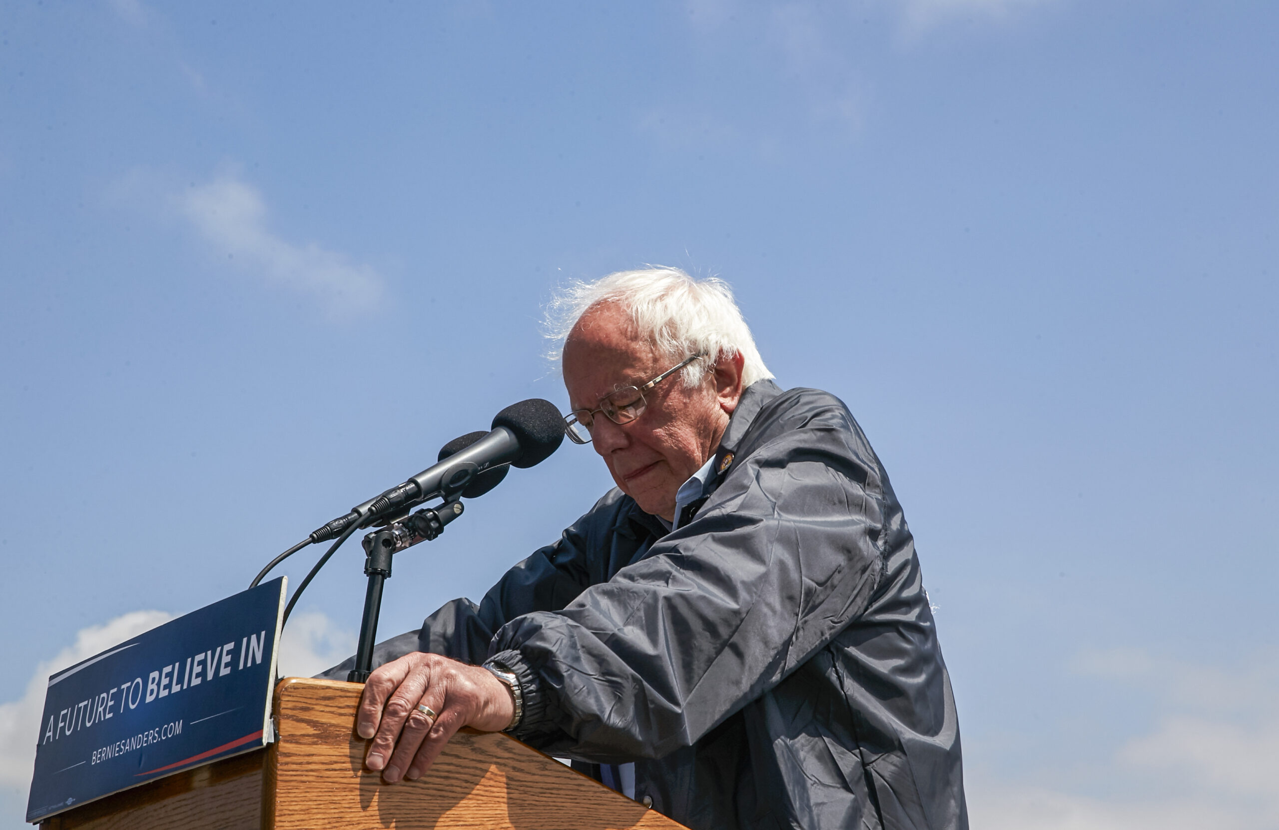 Sanders: Democratic primaries not ‘rigged,’ but ‘dumb’