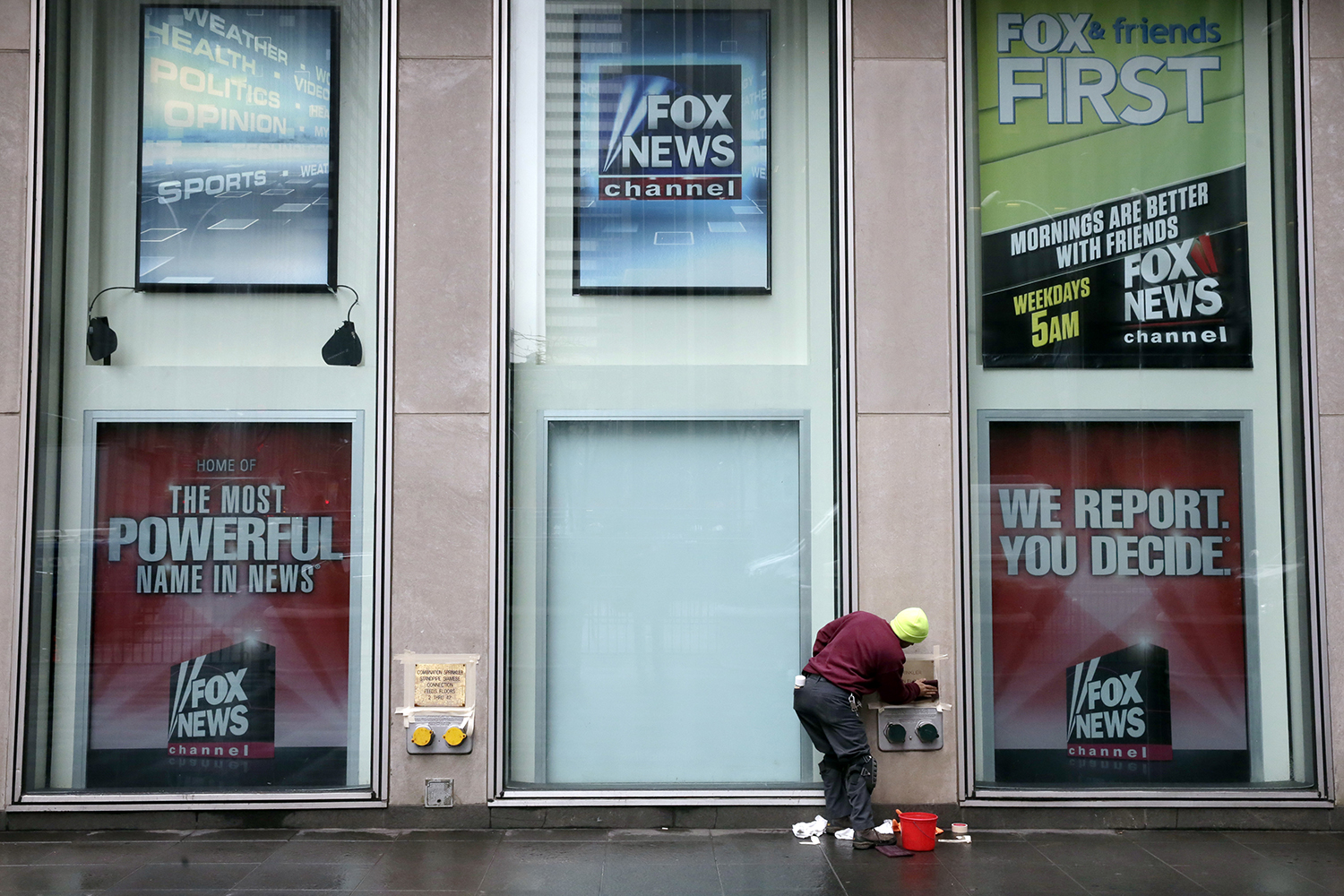 Fox News slapped with sex discrimination lawsuit: Report